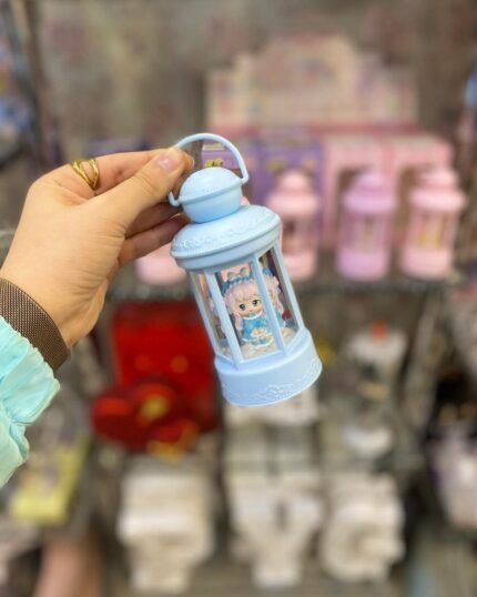 بلورة فانوس مضيئه